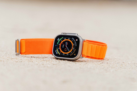 Lịch ra mắt Apple Watch Ultra với tấm nền microLED tiếp tục bị trì hoãn