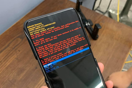 Hàng loạt điện thoại Samsung gặp lỗi treo Recovery, nguyên nhân do đâu?
