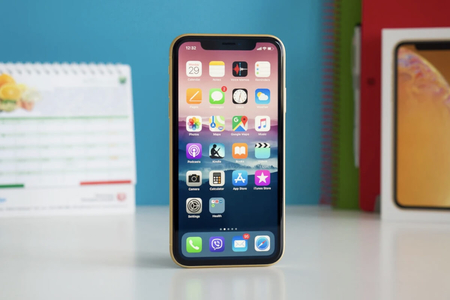 Tháng 8 ưu đãi, loạt iPhone XR giảm đến 2.6 triệu, giờ không sắm đợi khi nào