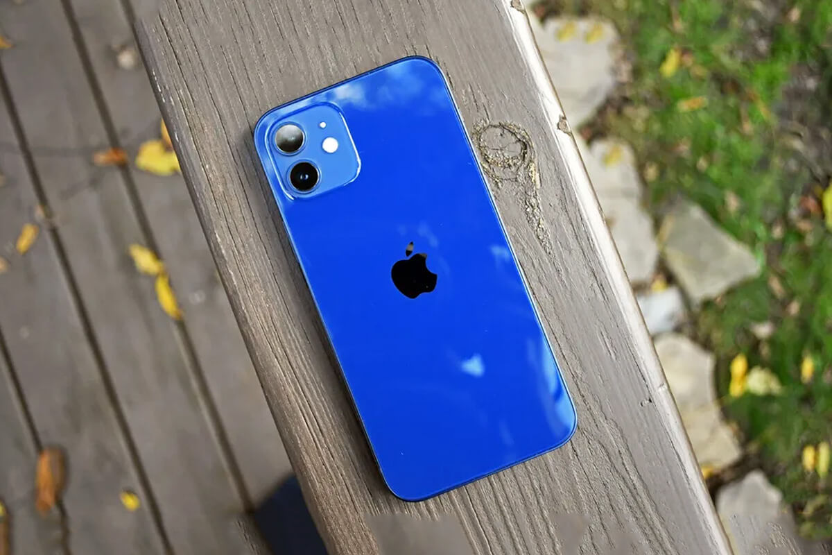 Bạn sẽ tiếc nếu bỏ qua chiếc iPhone OLED này ở thời điểm hiện tại! - Hình 1 iPhone 12 cũ - Hình 1