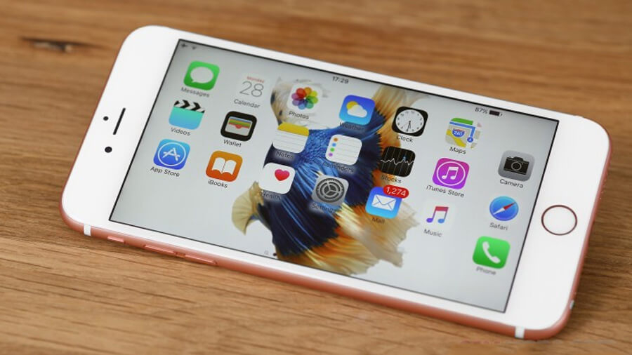 Mẫu iPhone này vẫn đang "cháy hàng" dù đã "lỗi thời" - Hình 2 Mẫu iPhone này vẫn đang "cháy hàng" dù đã "lỗi thời" - Hình 2