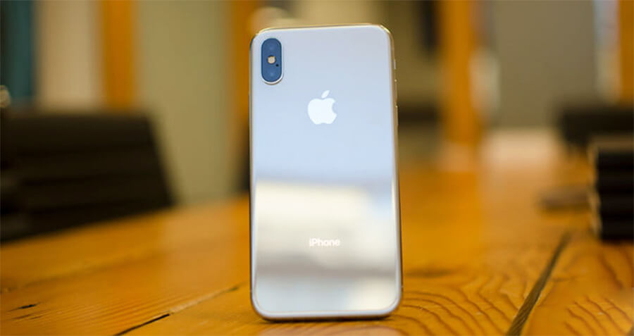 Mua iPhone đời cũ, nên chọn X hay XS nếu muốn sử dụng lâu dài? - Hình 1