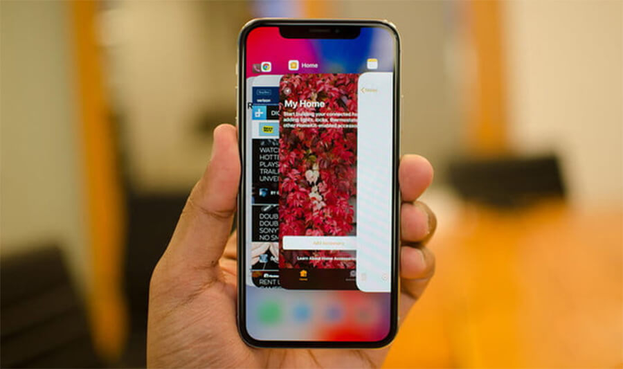 Mua iPhone đời cũ, nên chọn X hay XS nếu muốn sử dụng lâu dài? - Hình 2