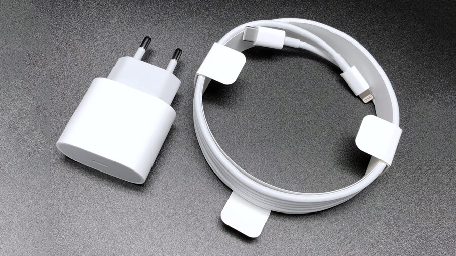 Những bộ sạc iPhone 12 tốt nhất mà bạn có thể tham khảo - Hình 2 Những bộ sạc iPhone 12 tốt nhất mà bạn có thể tham khảo - Hình 2