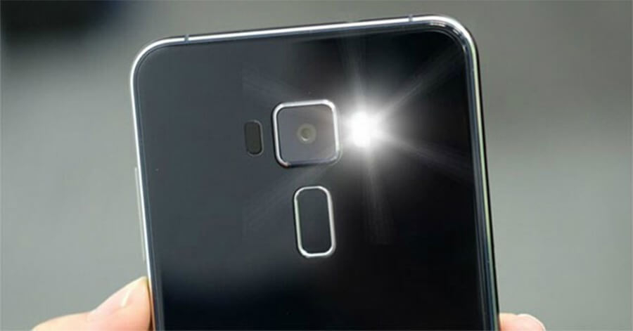 Những cách tận dụng đèn flash trên smartphone ít ai biết - Hình 3 Những cách tận dụng đèn flash trên smartphone ít ai biết - Hình 3