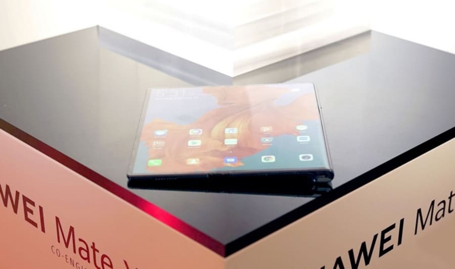 Smartphone gập trong năm 2019 có giá thành còn cao Smartphone gập trong năm 2019 có giá thành còn cao