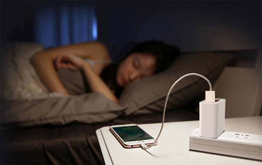 Những sai lầm người dùng vẫn hay mắc phải khi sạc điện thoại - Hình 3 Những sai lầm người dùng vẫn hay mắc phải khi sạc điện thoại - Hình 3