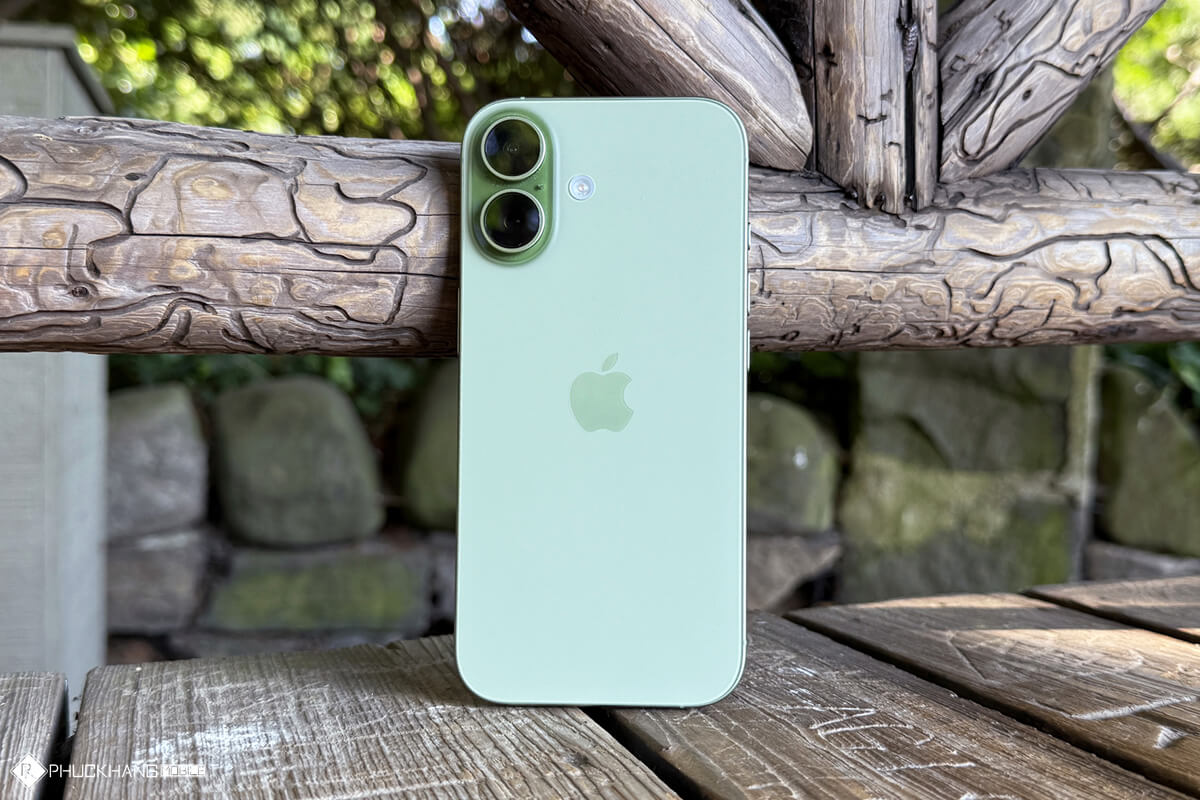 Mua iPhone theo xu hướng thay vì nhu cầu