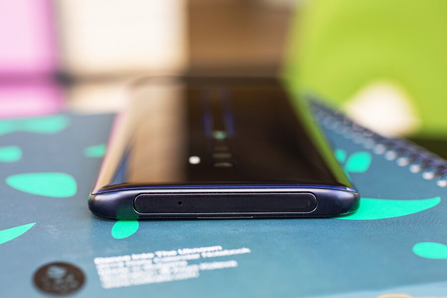 Mở hộp và đánh giá OPPO Reno2: Vẫn vây cá mập, 3 micro, 4 camera chất chơi! - Hình 8 Mở hộp và đánh giá OPPO Reno2: Vẫn vây cá mập, 3 micro, 4 camera chất chơi! - Hình 8