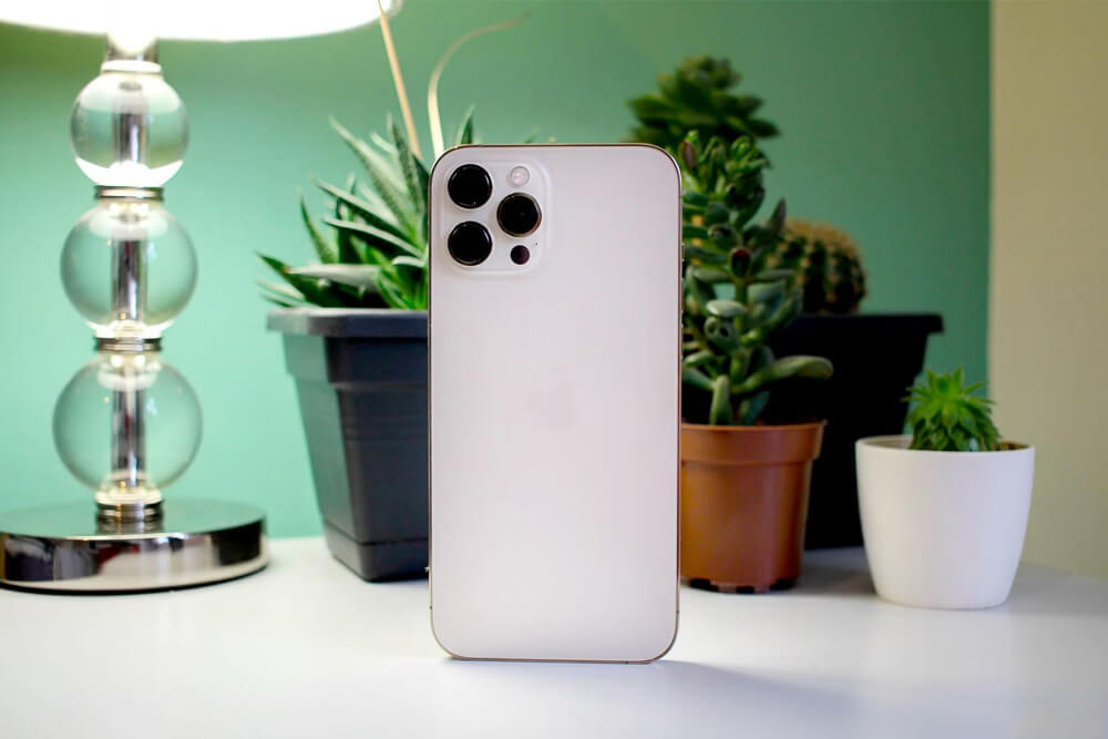 iPhone 12 Pro Max cũ giảm sốc