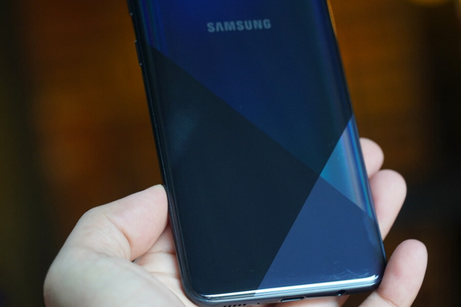 Đánh giá Samsung Galaxy A30s: Bản nâng cấp đáng giá của A30? - Hình 3