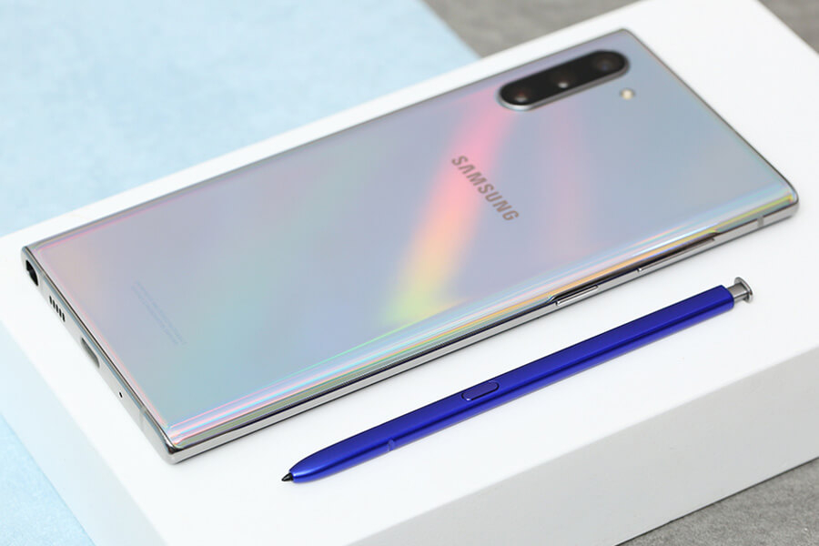 Top 5 mẫu điện thoại Samsung cũ đáng mua nhất trong năm 2020 - Hình 1 Top 5 mẫu điện thoại Samsung cũ đáng mua nhất trong năm 2020 - Hình 1