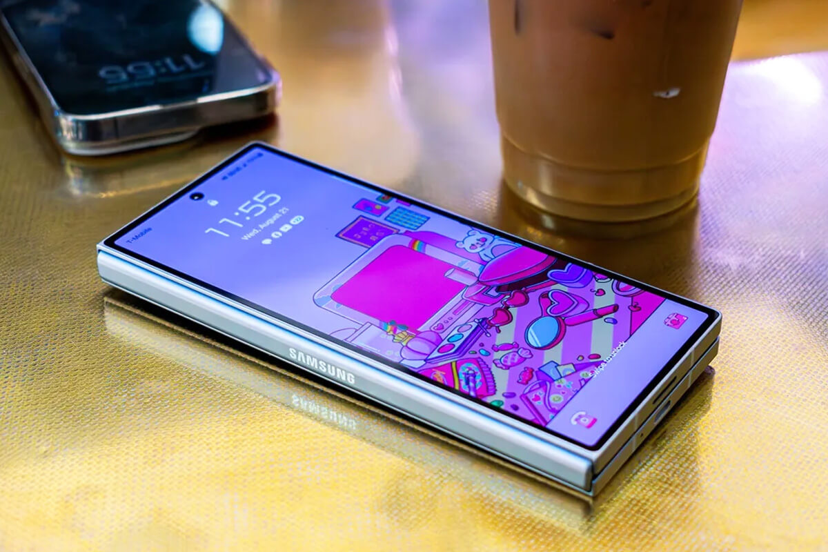 Game thủ không nên bỏ qua 6 smartphone này trong năm 2025 - Hình 5 Samsung Galaxy Z Fold 6