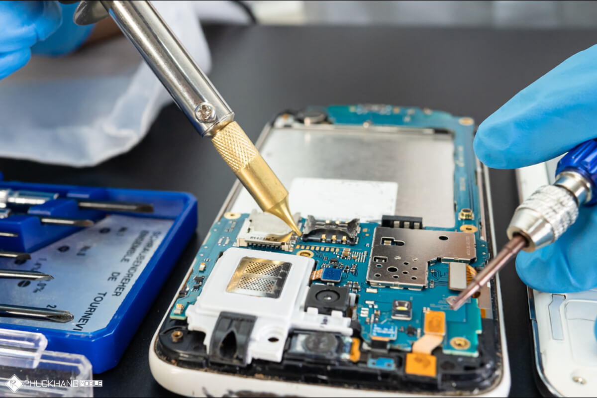 Sửa điện thoại Thủ Đức - Uy tín, giá rẻ, lấy liền tại CareK - Hình 3 Sửa điện thoại Thủ Đức - Hình 3