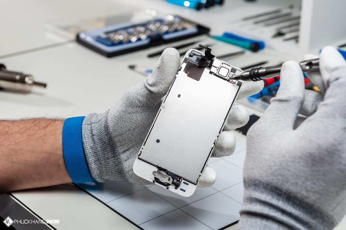 Sửa điện thoại Thủ Đức - Uy tín, giá rẻ, lấy liền tại CareK - Hình 4 Sửa điện thoại Thủ Đức - Hình 4