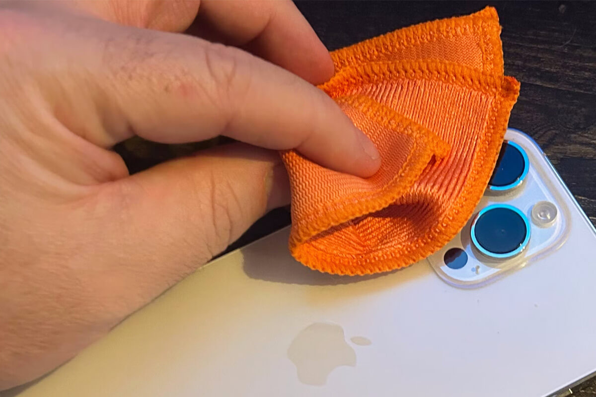 Tại sao camera sau iPhone bị mờ? Nguyên nhân và cách khắc phục - Hình 2 Tại sao camera sau iPhone bị mờ - Hình 2