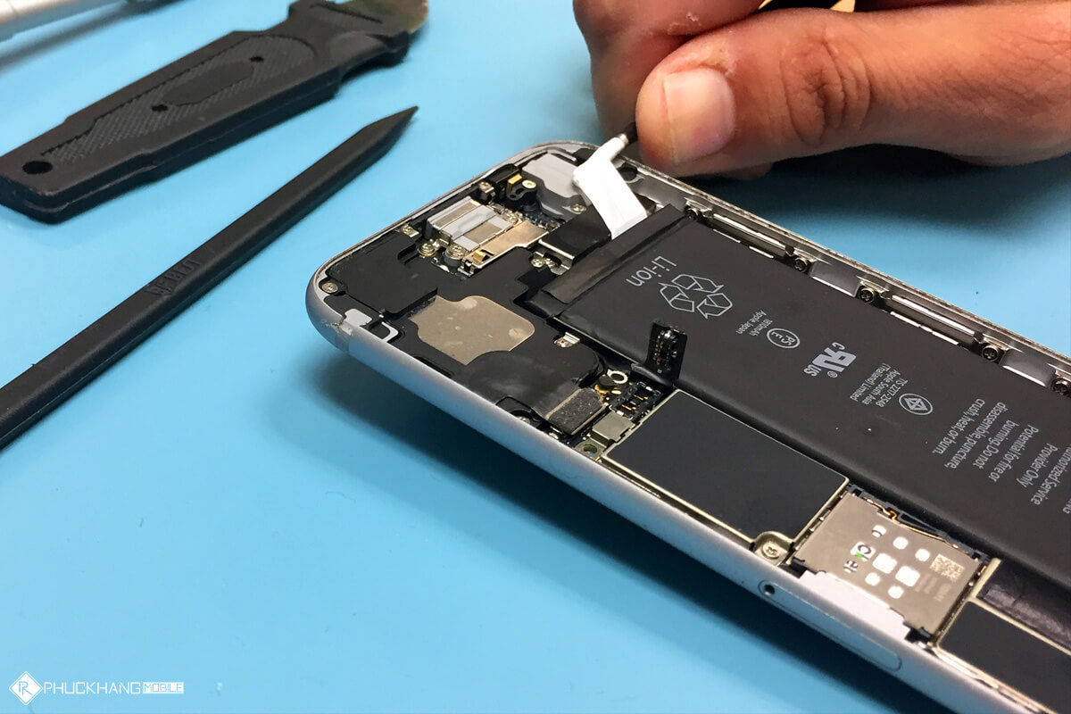 Pin iPhone 6 / 6S / 6 Plus / 6S Plus tụt nhanh? Nguyên nhân & cách kiểm tra - Hình 3 Thay pin iPhone tại HCM