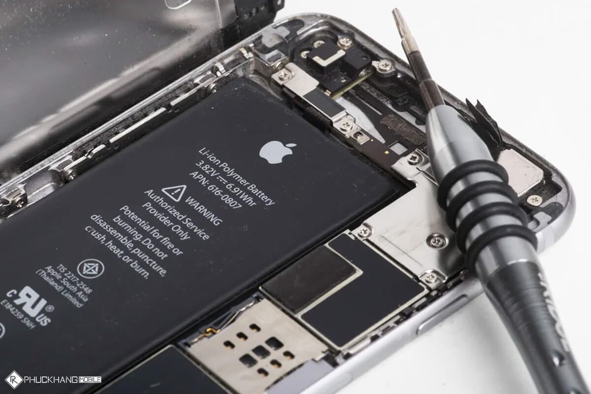 Tuổi thọ pin iPhone 7 / 7 Plus: Bao lâu thì cần thay? - Hình 2 Thay pin iPhone 7 ở đâu uy tín