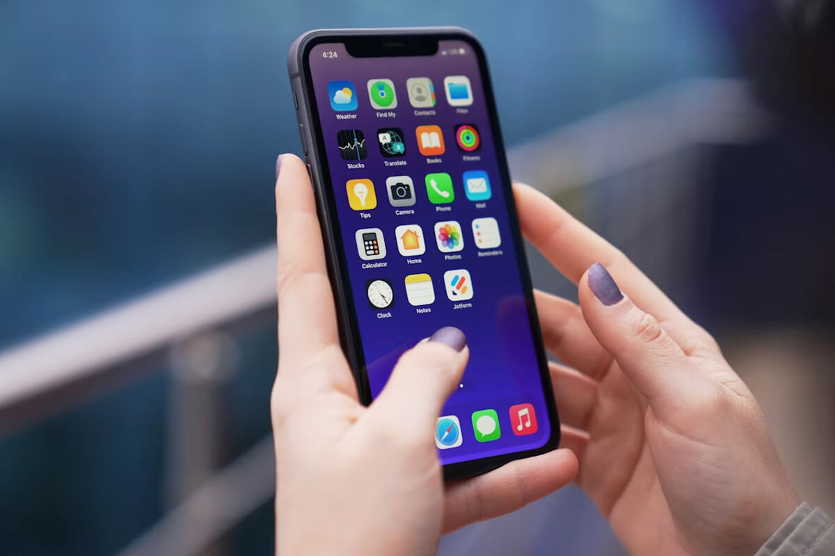 iPhone bị hư vẫn được định giá khi thu cũ iPhone lỗi vẫn được thu