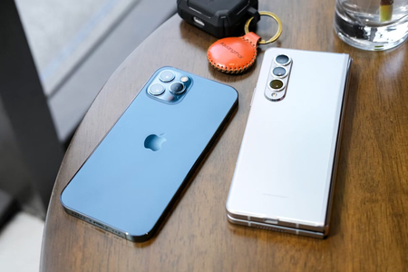Tìm điện thoại cũ, iPhone giá rẻ vẫn 'gắt' hơn Android flagship