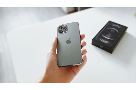 Tìm kiếm địa chỉ mua iPhone 12 xách tay quốc tế tại Hồ Chí Minh uy tín có quá khó?