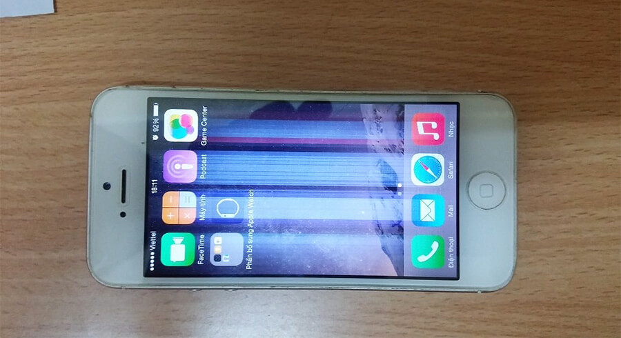 Tình trạng iPhone bị sọc màn hình, nguyên nhân và cách khắc phục - Hình 2