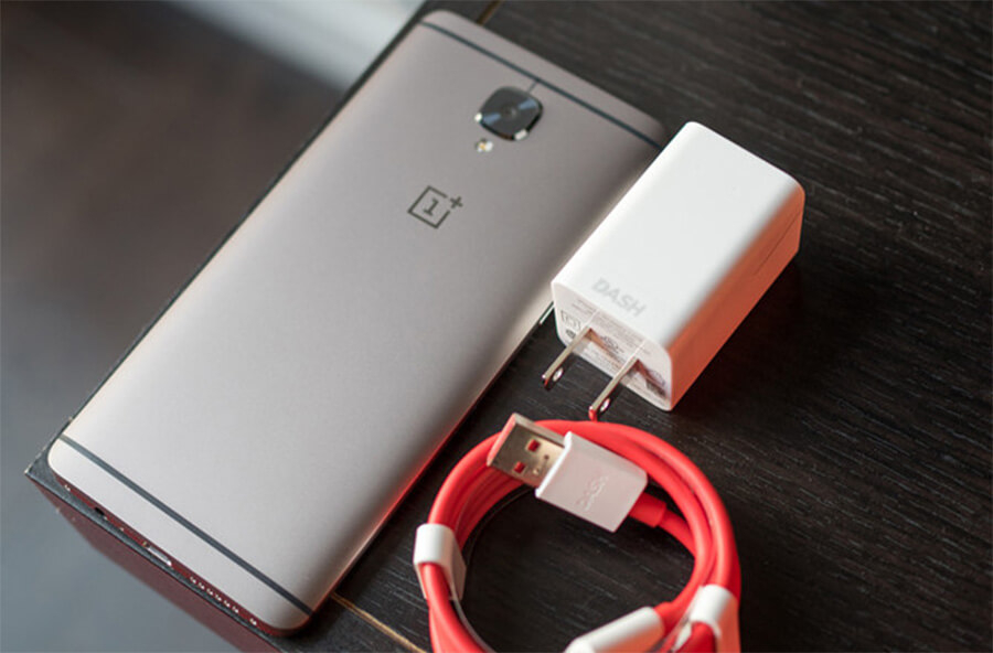 Top 4 smartphone cũ mèm nhưng vẫn đáng "đồng tiền bát gạo" - Hình 4 Top 4 smartphone cũ mèm nhưng vẫn đáng "đồng tiền bát gạo" - Hình 4