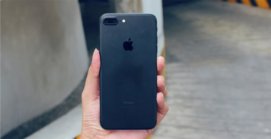 Top 5 điện thoại iPhone cũ được "săn đón" nhiều nhất hiện nay - Hình 2 Top 5 điện thoại iPhone cũ được "săn đón" nhiều nhất hiện nay - Hình 2