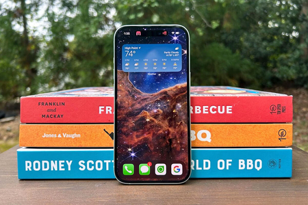Top 5 iPhone cũ đáng mua nhất cuối năm 2025