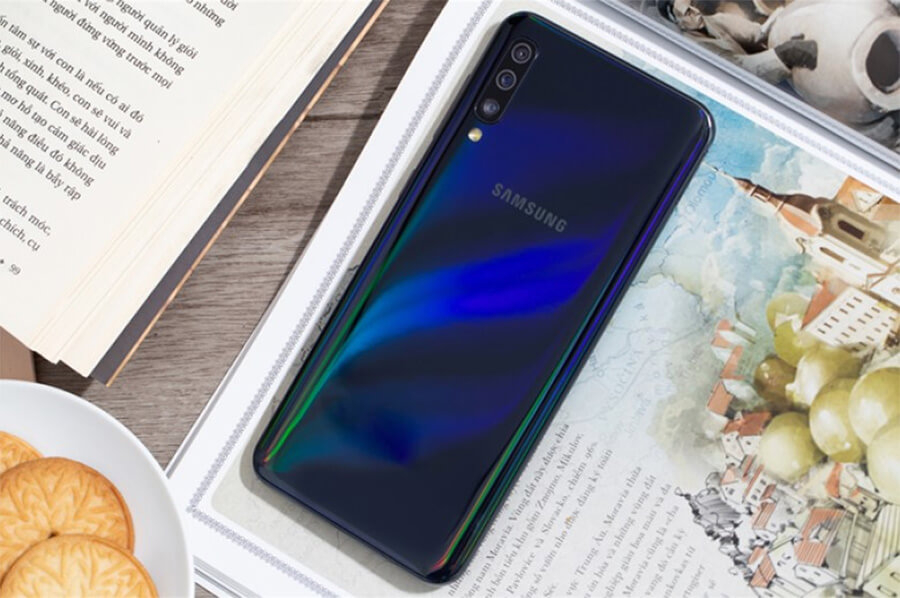 TOP 5 smartphone "dùng tốt, giá mềm" đáng mua cho tân sinh viên - Hình 1 TOP 5 smartphone "dùng tốt, giá mềm" đáng mua cho tân sinh viên - Hình 1