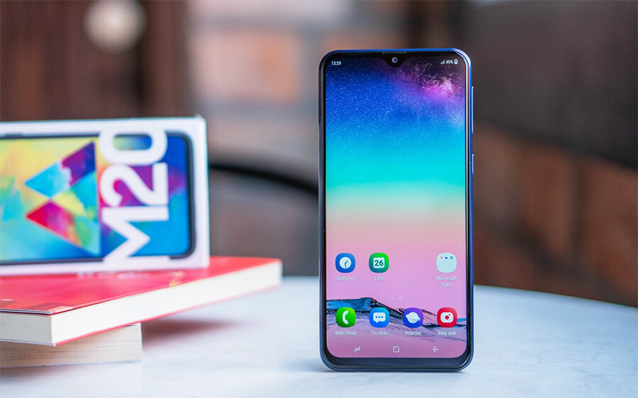 Top 5 smartphone Samsung thiết kế đẹp, cấu hình ngon giá dưới 5 triệu - Hình 2 Top 5 smartphone Samsung thiết kế đẹp, cấu hình ngon giá dưới 5 triệu - Hình 2