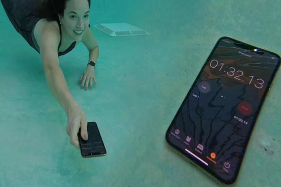 Top smartphone có thể "tắm mưa" suốt cả ngày dài cùng bạn - Hình 1 Top smartphone có thể "tắm mưa" suốt cả ngày dài cùng bạn - Hình 1