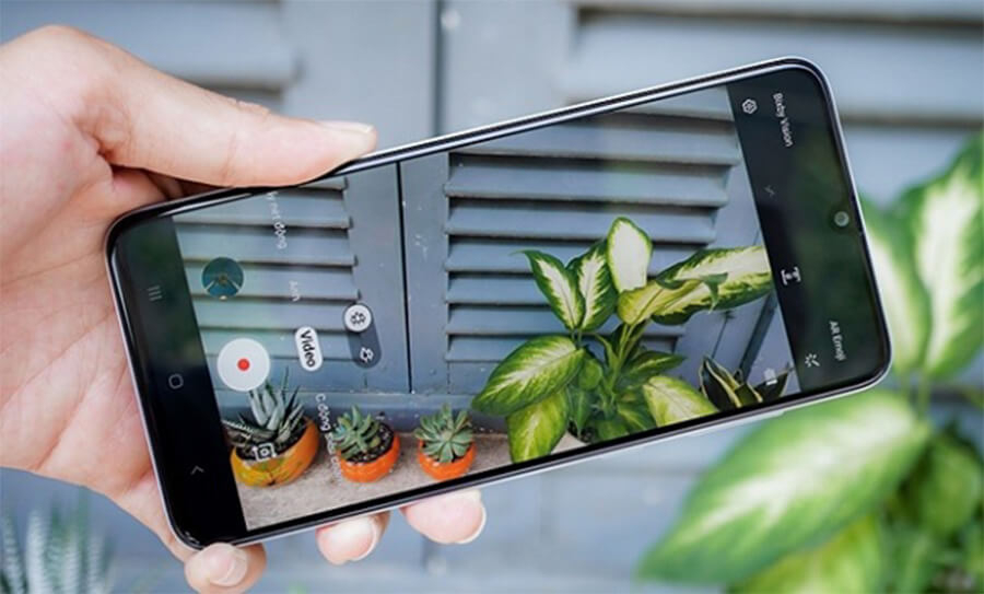 Trải nghiệm ngày hè vô hạn, không lo ngày dài gián đoạn với Galaxy A70 - Hình 4 Trải nghiệm ngày hè vô hạn, không lo ngày dài gián đoạn với Galaxy A70 - Hình 4