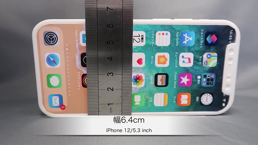 Trên tay 3 mô hình iPhone 12, so sánh kích thước, camera cùng nhiều chi tiết thiết kế khác - Hình 4 Trên tay 3 mô hình iPhone 12, so sánh kích thước, camera cùng nhiều chi tiết thiết kế khác - Hình 4