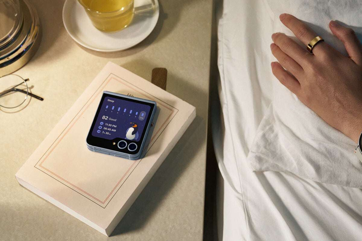 Chính thức trình làng siêu phẩm Galaxy Z Flip 6: Lột xác về hiệu năng, camera và độ bền - Hình 3 Galaxy Z Flip 6 - Hình 3