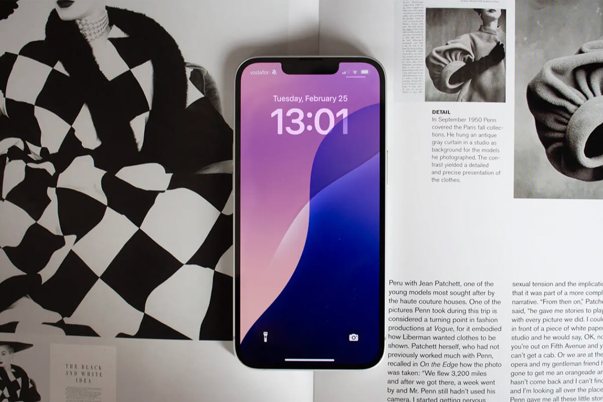 Vừa ra mắt, iPhone 16e đã gặp lỗi kết nối Bluetooth - Hình 1 iPhone 16e - Hình 1